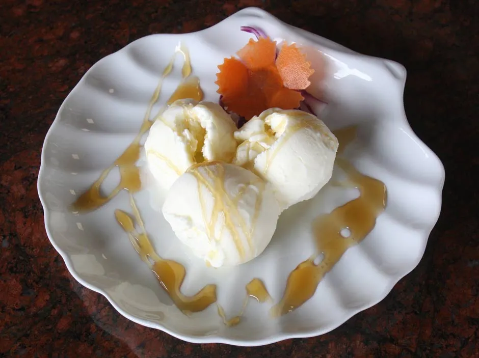 Onny's Thai: Desserts: Coconut Ice Cream